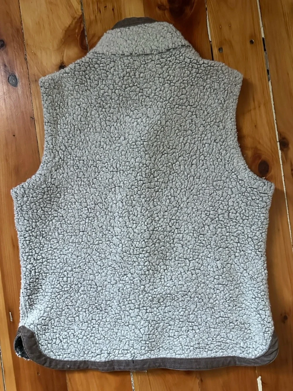 Toad&Co Sheridan Telluride Heritage Sherpa Vest - Picture 2 of 11